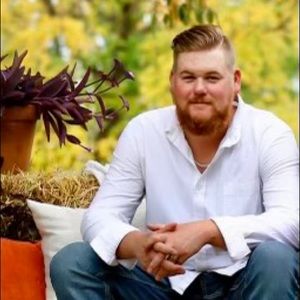 Meet your Posher, Zachary